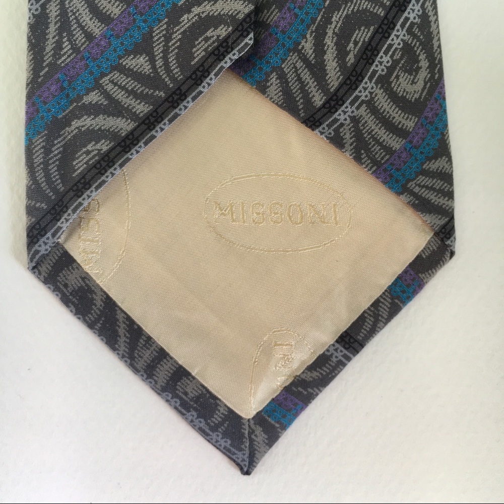 Vintage Missoni Men’s Necktie - Picture 6 of 7